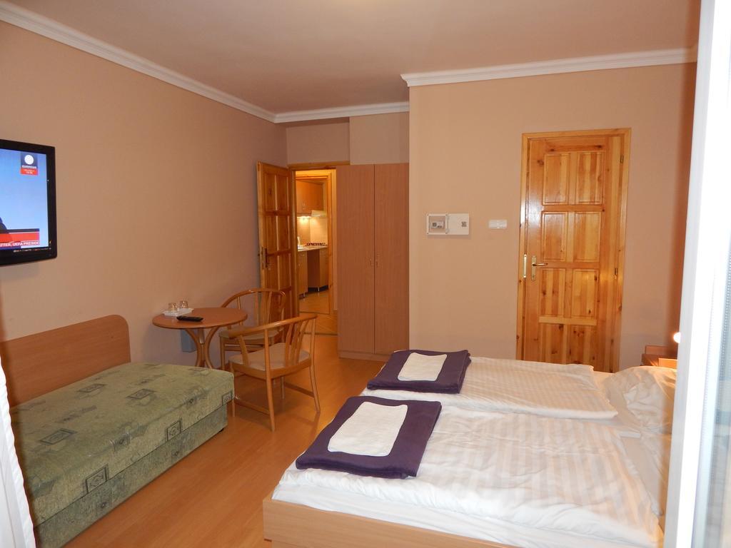 Hotel Hajdu Vendeghaz Hajdúszoboszló Zimmer foto